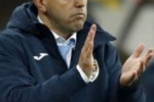 Romario Benzar şi Vlad Dragomir încep antrenamentele sub comanda lui Contra şi Rădoi