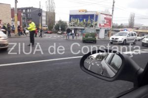 Imagini de la eveniment: Accident rutier in zona Brotacei. Doua masini avariate 