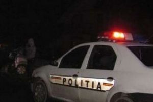 Şofer beat, „parcare” în poarta unui imobil