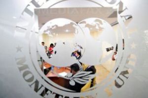 Echipa FMI care a vizitat România: Majorarea salariilor din sectorul public şi modificările aduse pensiilor ar trebui reevaluate