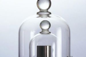 Etalonul kilogramului din 1889 va fi înlocuit