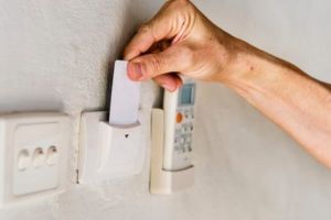 Tu ştii cum să asiguri securitatea pentru o clădire de birouri sau într-un spaţiu comercial?