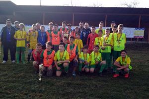 Selecţionatele din Păltinoasa şi Moldoviţa s-au calificat la turneul final judeţean al ...