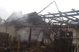 Două gospodării din Capu Codrului, afectate de un puternic incendiu