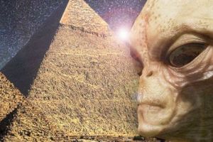 Teorie ŞOC lansată de Netflix: Evidenţa este în faţa ochilor noştri. Piramidele au fost construite de extratereştri