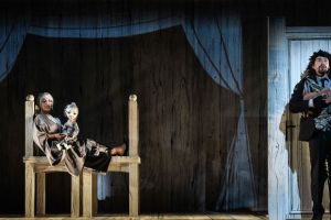 Scufiţa Roşie, Pinocchio şi Cei trei purceluşi aduc copiii mai aproape de teatru la Sibiu