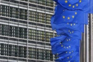 Rezoluţia din Parlamentul European este „ÎMPOTRIVA României şi nu a lui Dragnea aşa cum spun ROBII din presă şi societatea pretins civilă”