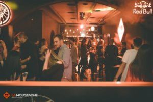 La Moustache si-a redeschis portile pentru distractie (FOTO)