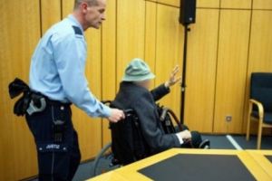 Fost gardian român dintr-un lagăr nazist, faţă în faţă cu judecătorii: „Nu ştiam de crimele din lagăr!”   