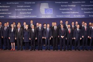 O firmă din Satu Mare se ocupă de amenajarea spaţiului pentru Summitul UE