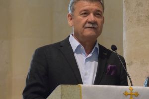 Mircea Hava, întrebat de impozitarea bisericii: Nu va muri nici credinţa, dar va face mult mai bine. Nu am o problemă cu biserica, de când sunt primar s-au construit atâtea în Alba Iulia