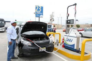 Guvernul peruan anunta un program de finantare cu dobanda redusa a conversiilor auto la CNG
