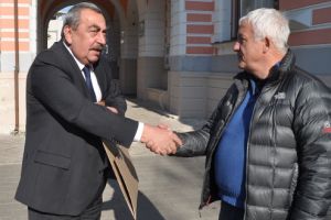 Brilinsky a încetat protestul. Bobora a promis că va superviza administrarea Sarmizegetusei Regia