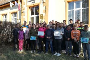 Cavalerii Turnului Înclinat din Ruşi s-au ,,duelat în turnirul” Gala Tineretului din România