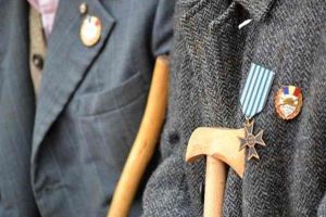 Pensionarii ar putea primi 5.000 de lei, cu ocazia zilei de 1 Decembrie 2018. PROIECT pentru dublarea indemnizaţiilor şi sporurilor lunare ale invazilor, veteranilor şi văduvelor de război