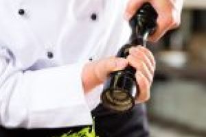 Se cauta bucatar la Jandarmerie    