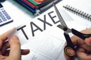 România are cele mai mari taxe pe salarii din Europa Centrală şi de Est