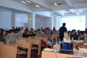 Idei inovative prezentate de studenţii UMFST