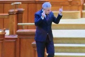 VIDEO Scandal în Parlament – Florin Iordache a făcut semne obscene