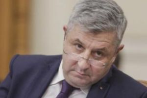 Explicaţia HALUCINANTĂ a lui Florin Iordache, după ce a făcut semne obsene în Parlament: Vi se pare