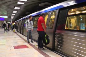Mergeţi în Bucureşti? Este grevă la metrou
