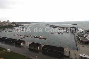 Flagrant!: Trafic de droguri in Portul Turistic Tomis. Mascatii au gasit pe jos mii de euro 