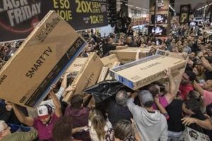 De ce Black Friday nu este cea mai bună perioadă pentru a face achiziţii
