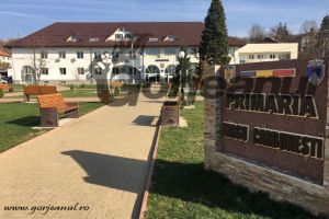 Post vacant de infirmier creşă, la Târgu-Cărbuneşti