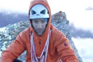 Un argeşean a stabilit o premieră mondială în alpinism