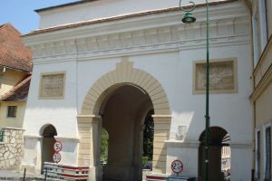 Şase obiective importante ale Braşovului vor avea iluminat arhitectural nou