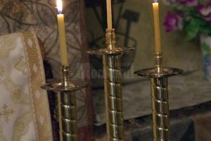 Postul Crăciunului, timp de înfrânare şi sporire duhovnicească