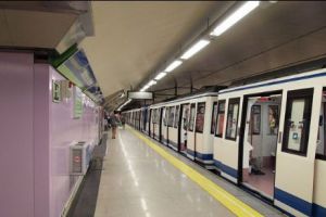 ACCIDENT la METROU! 17 persoane au fost RĂNITE. Breaking news