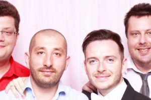 „România interbelică”, un spectacol-concert cu actorul Theo Marton şi Cvartetul Bohemia