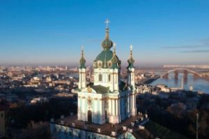 Atac asupra Patriarhiei Constantinopolului. Biserica Sfântul Andrei din Kiev, ţinta cocktailurilor Molotov