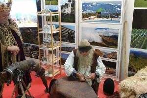 “VÂLCEA, CEL MAI FRUMOS JUDEŢ DIN ROMÂNIA”, la cea de-a 40-a ediţie a Târgului de Turism