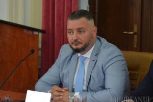 Peste 300 de gospodării izolate din Bihor vor avea panouri fotovoltaice finanţate de stat
