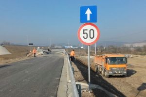 Pe lotul 4 din Lugoj – Deva se lucreaza la Dealul Soimus si la legatura cu autostrada spre Orastie