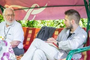 Ștefan Paraschiv, redactorul-şef al revistei Manifest Româneşte: „Am resimţit acest aşa-zis Centenar ca pe o umilinţă. România a fost dublu răstignită în aceşti 100 de ani”