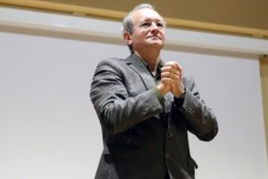 Dan Puric, la Piteşti: „Sărbătoarea Centenarului continuă să aibă un caracter de catacombă”