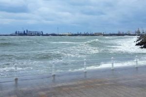 Prima ninsoare pe litoral. Cod galben de vânt puternic

