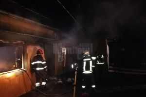 Bătrân de 88 de ani, mort într-un incendiu care i-a cuprins locuinţa