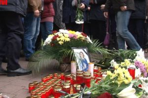 Fetiţa accidentată pe trecerea de pietoni se află în stare gravă la spital şi va fi ...