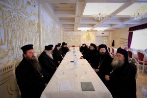 Sinaxă Monahală – Stareţii şi duhovnicii din Harghita şi Covasna au fost prezenţi la Miercurea Ciuc