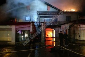 Dosar penal pentru distrugere în cazul incendiului de la “Nicu Canapele”! Ce au aflat pompierii