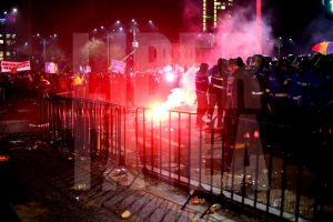 Protestatari condamnaţi la închisoare pentru violenţele de la protestul anti-OUG 13 din februarie 2017