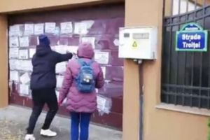 Casa unui important DEPUTAT PSD a fost VANDALIZATĂ de PROTESTATARII REZIST. Poliţia a venit IMEDIAT - VIDEO