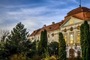 Grădină biblică în parcul Palatului Baroc din Oradea