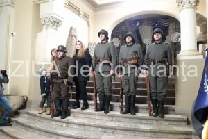 LIVE TEXT. Imagini de la eveniment: Constantenii, transpusi in atmosfera anilor 1920, in cadrul spectacolului “Oglinzi