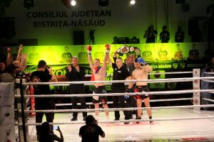 Mix Kombat 4: Sportivii de la PFG au câştigat 5 lupte, centura rămâne la Bistriţa