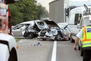 Zi mondială îndoliată. Azi sunt comemorate victimele accidentelor rutiere